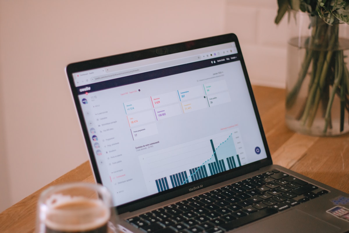 Înregistrarea facturilor de la furnizori în CondoFlow