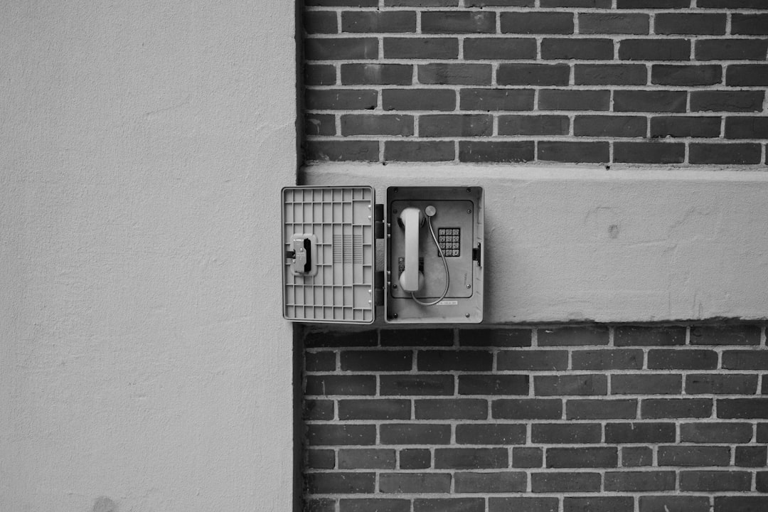 Contacte de urgență în aplicația CondoFlow